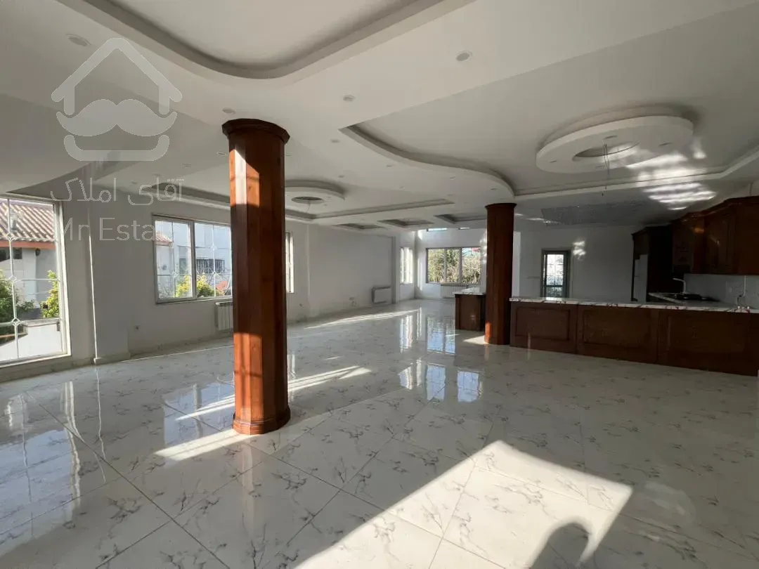 ویلایی ۳۵۰ متری تریپلکس در شهرک دهکده ساحلی