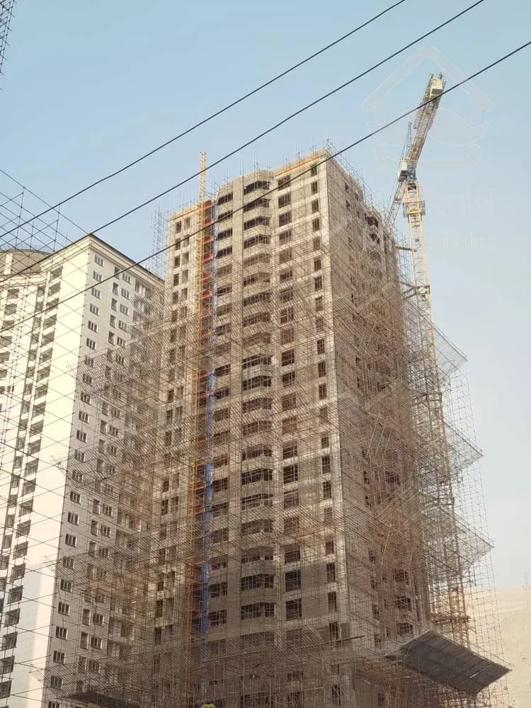 فرصتی استثنایی پیش فروش واحد ۹۲متری  دریاچه خلیج فارس برج مجلل و بی نظیر اکازیون  اقساطی