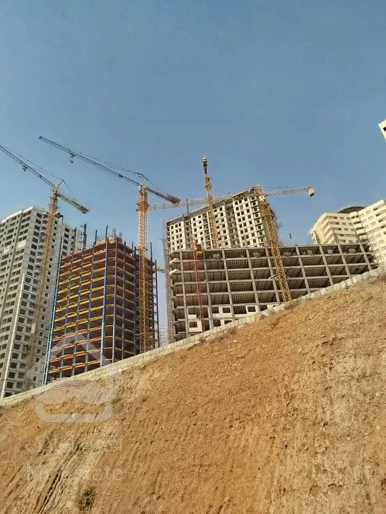 پیش فروش و تهاتر واحد ۱۲۴ متری برج  بی نظیر و فول لاکچری منطقه ۲۲