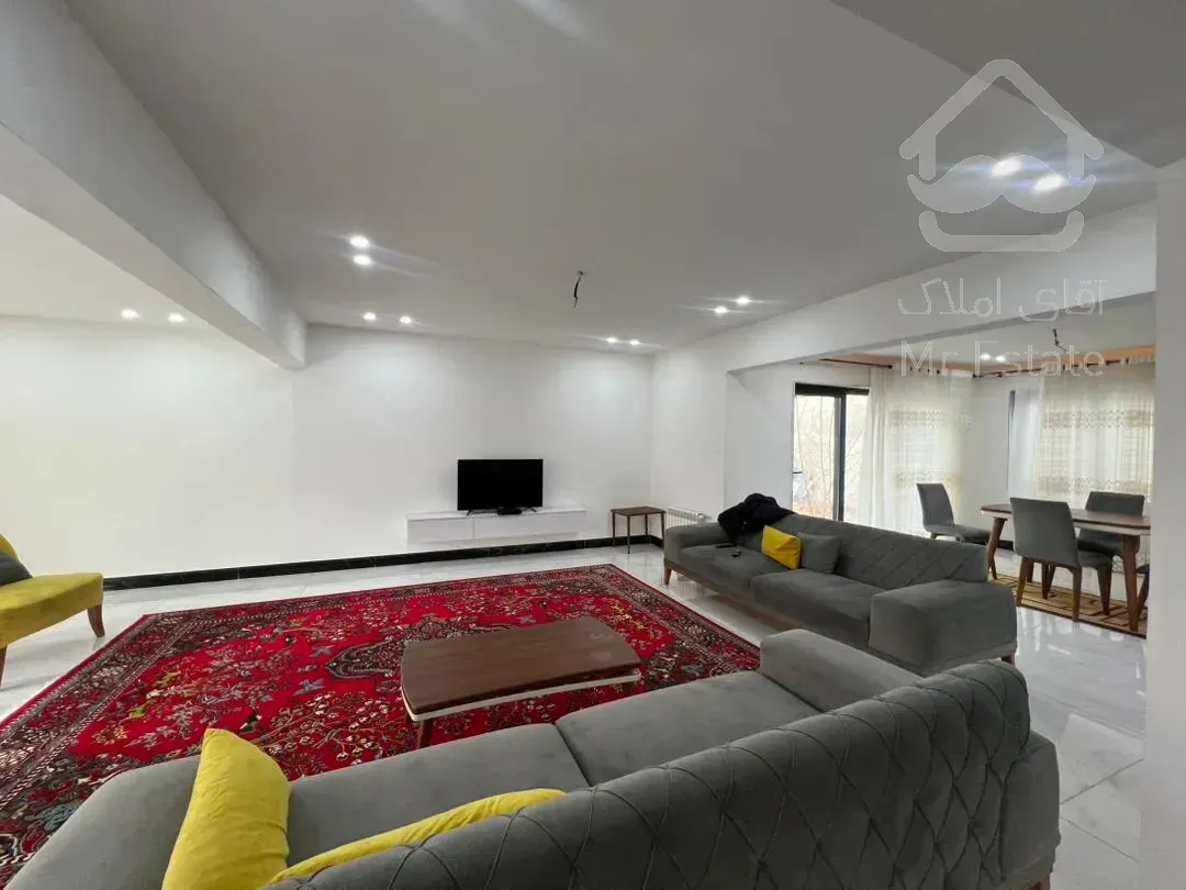 ویلا ۳۷۱ در خ آذربایجان