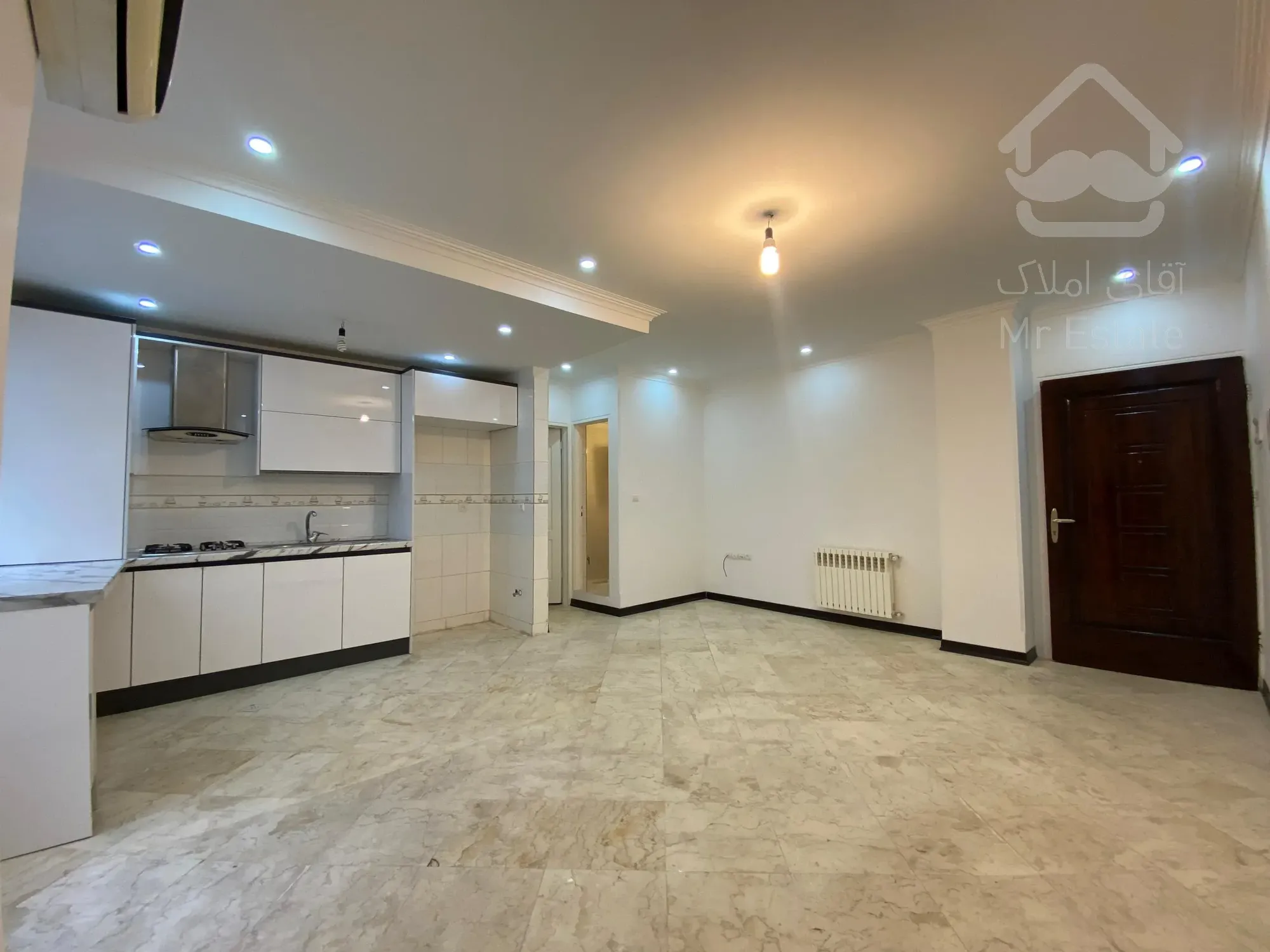 فروش آپارتمان ۱۷۰ متری فول امکانات جنت آباد جنوبی