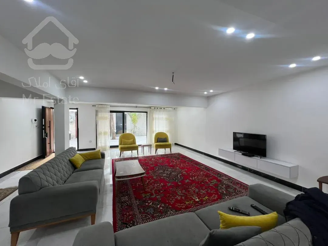 ویلا ۳۷۱ در خ آذربایجان