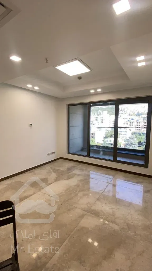 ۷۰ متر سند اداری بر نیاوران ، نوساز و مدرن ، ویو ابدی