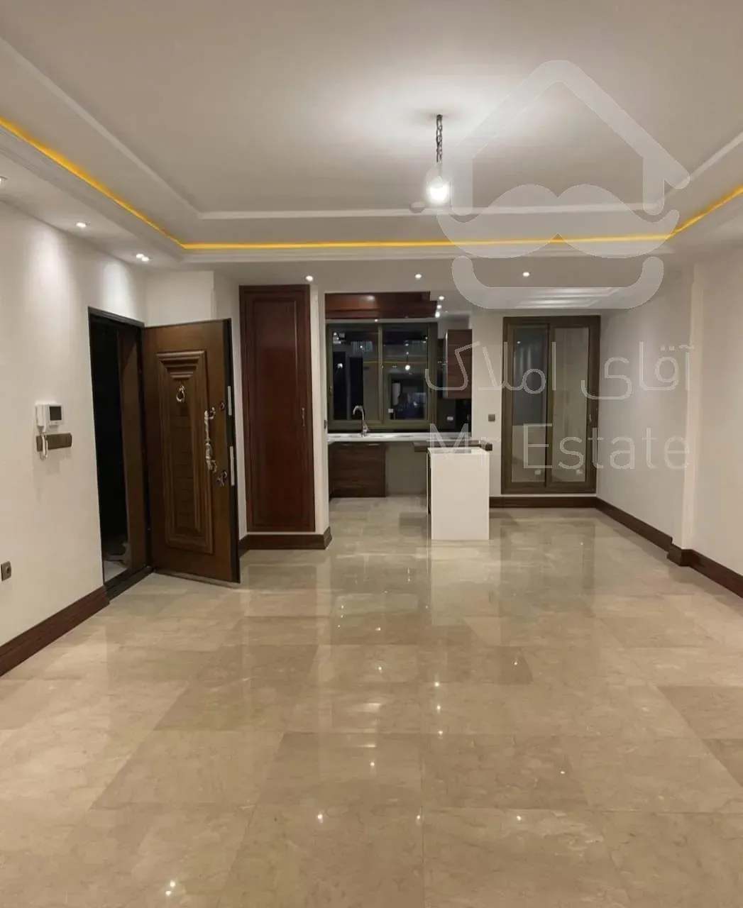 فروش ملک مستغلاتی نوساز بصورت یکجا در چن قدمی پارک جونمردان