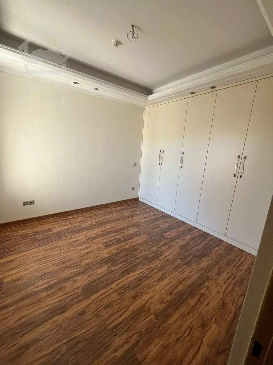 خرید آپارتمان 175 متری در  دزاشیب منطقه 1