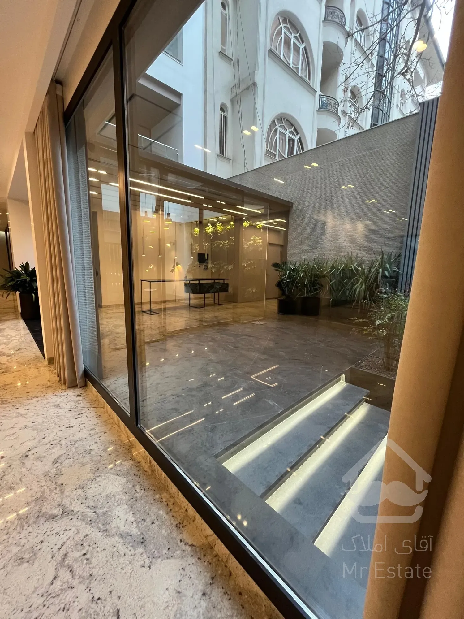 خرید آپارتمان 285 متر 3 خواب در نیاوران مدرن و نوساز تکواحدی