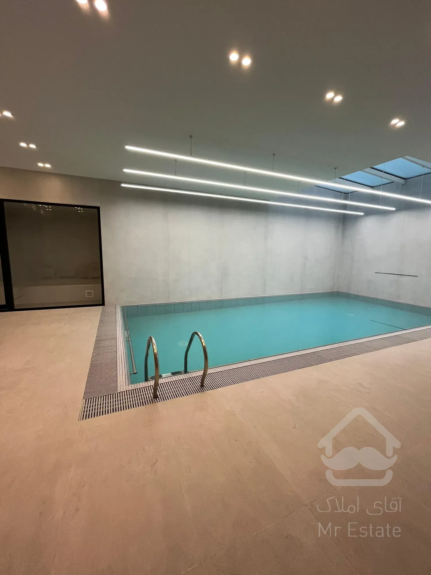 خرید آپارتمان 285 متر اکازیون نیاوران