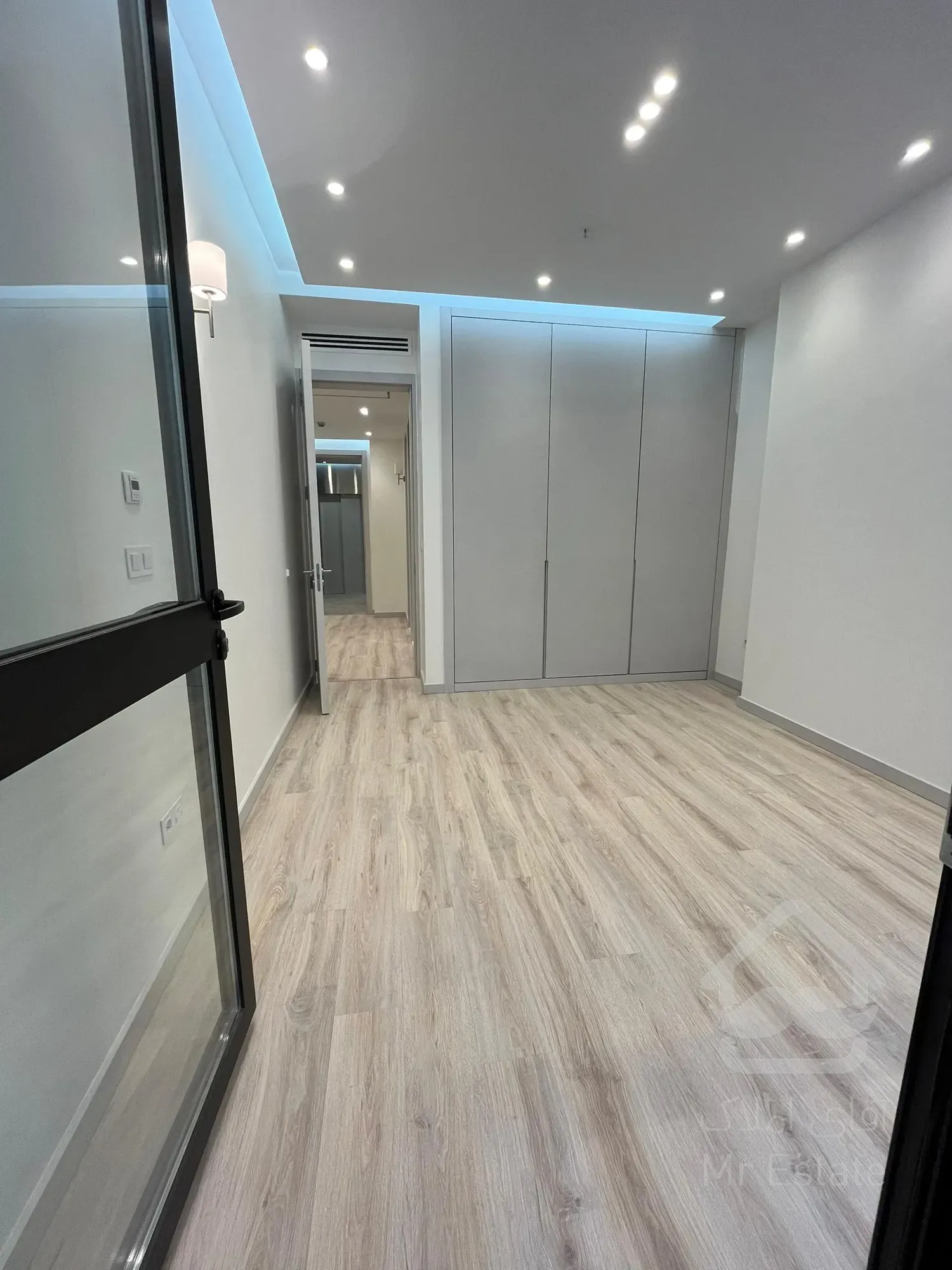 خرید آپارتمان 285 متر 3 خواب در نیاوران مدرن و نوساز تکواحدی