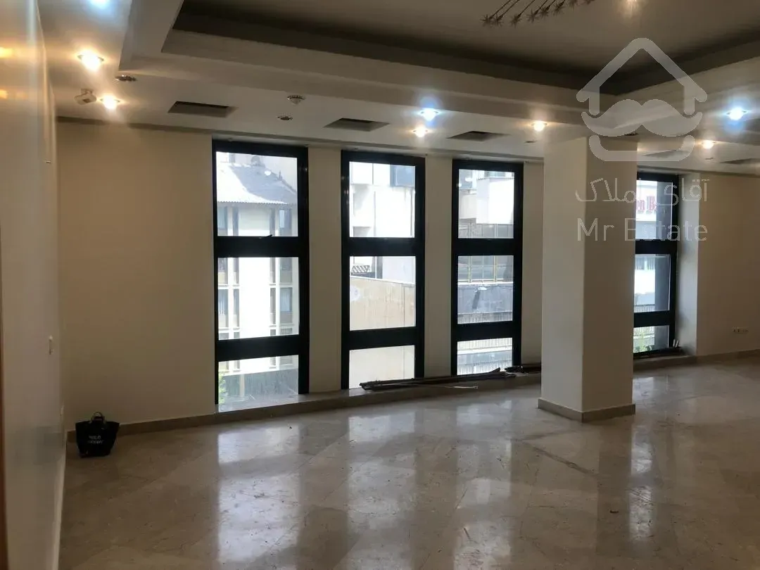 اجاره اداری ظفر ۴۴۴متراداری دربست با۷پارکینگ