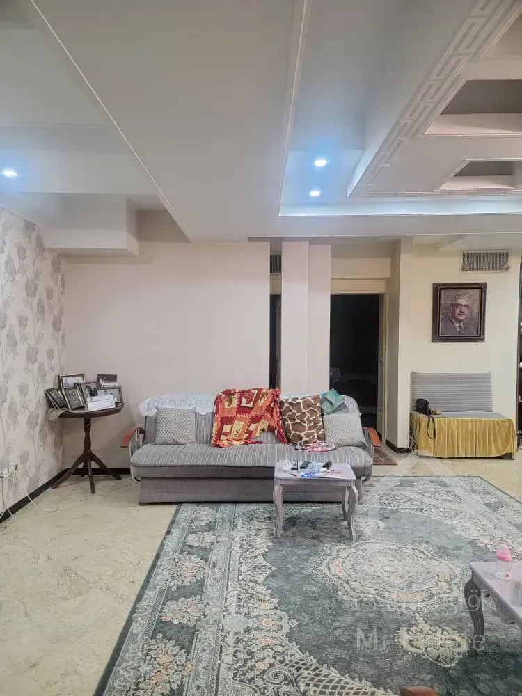 فروش واحد در سازمان برنامه مرکزی ۱۰۲متر خطی رو به آفتاب تاپ لوکیشن