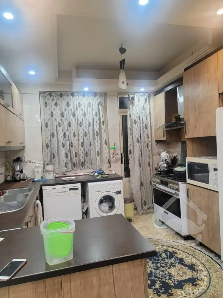 فروش واحد در سازمان برنامه مرکزی ۱۰۲متر خطی رو به آفتاب تاپ لوکیشن