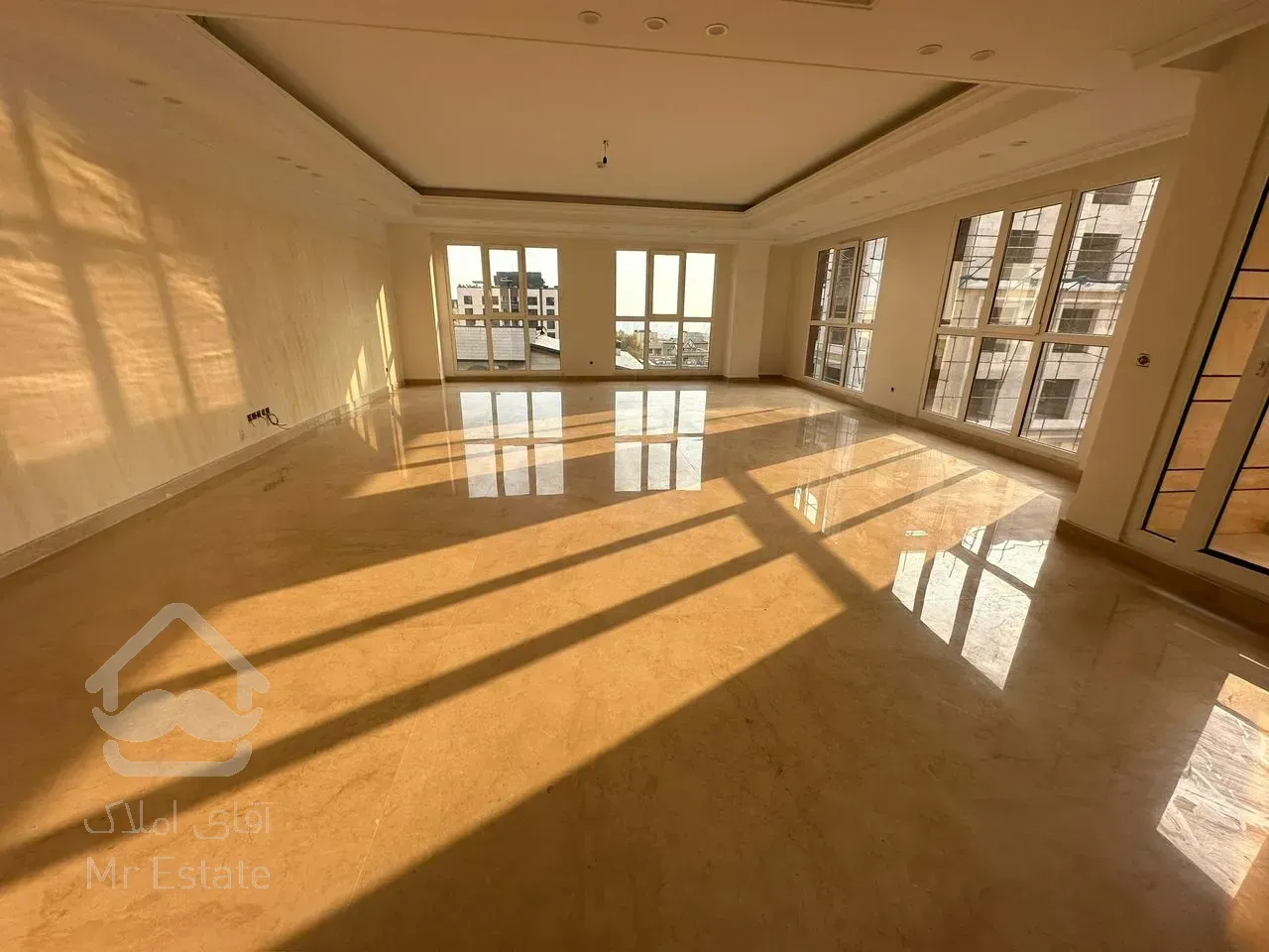 خرید مستغلات 2200 متر در فرمانیه  منطقه 1