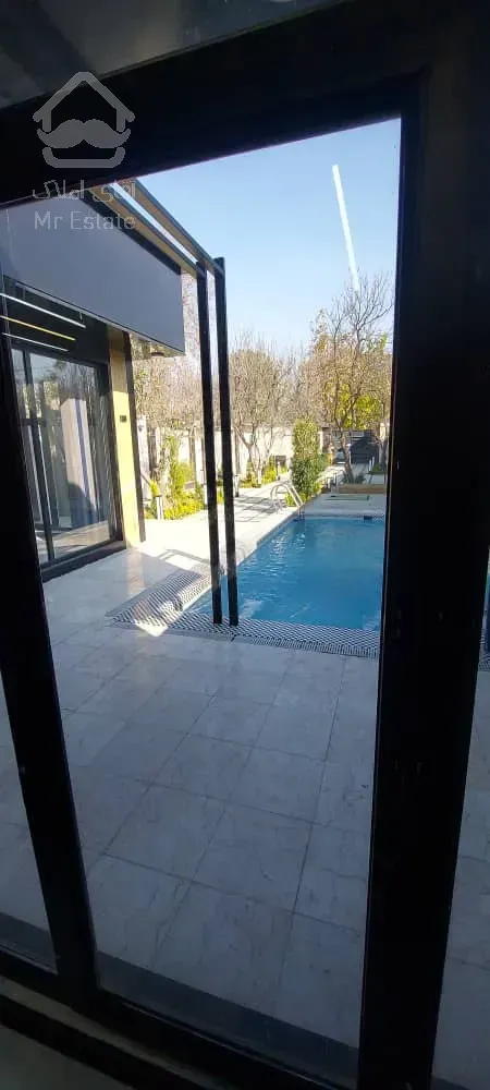 فروش ۵۲۵ متر ویلا با سند ۶دانگ عرصه و اعیان