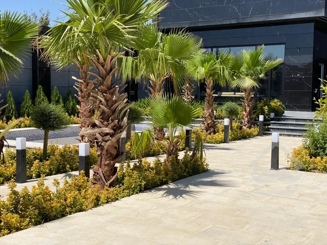 فروش ۵۲۵ متر ویلا با سند ۶دانگ عرصه و اعیان