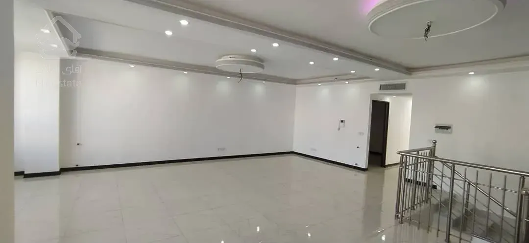 ویلای دوطبقه فول لاکچری