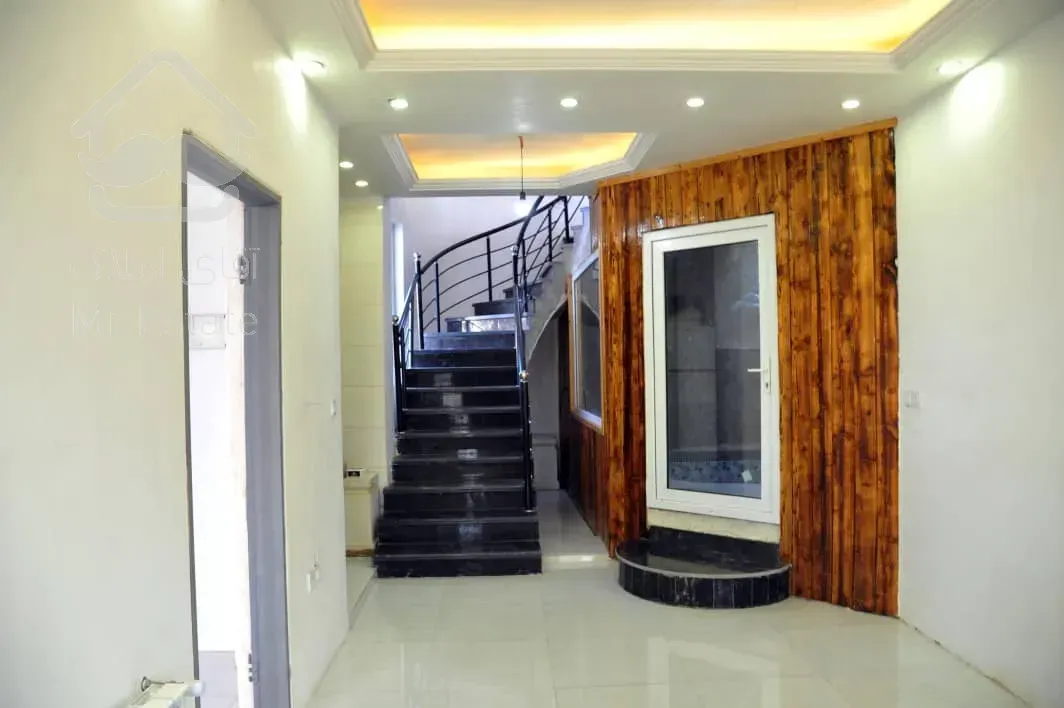 فروش ویلای دوبلکس استخردار ۳خواب متل قو