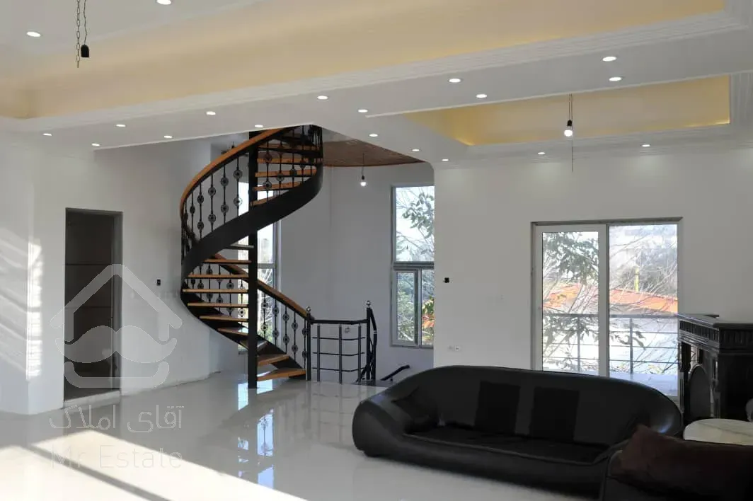 فروش ویلای دوبلکس استخردار ۳خواب متل قو