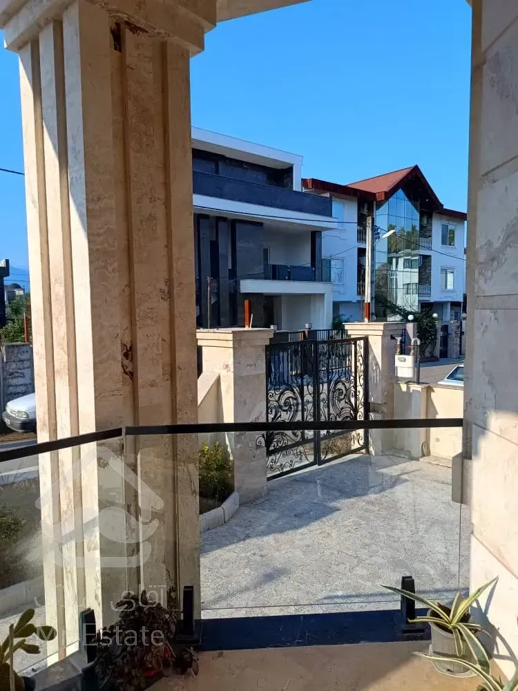 فروش ویلای دوبلکس استخردار ۳خواب متل قو