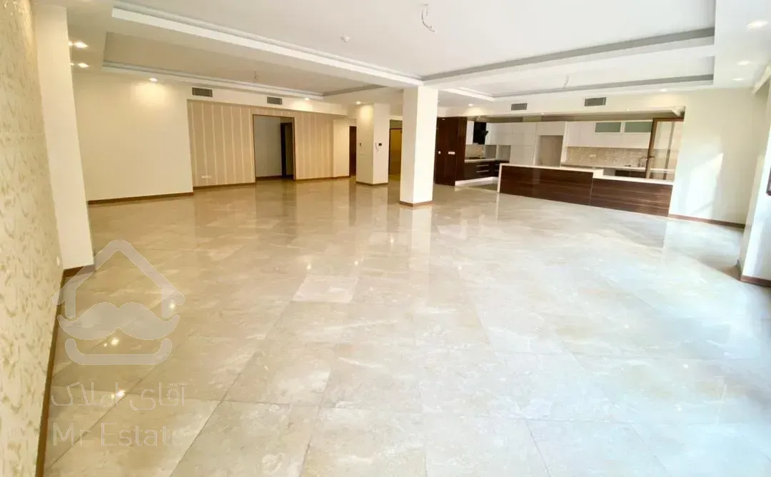 رهن آپارتمان ۲۴۰ متری در زعفرانیه