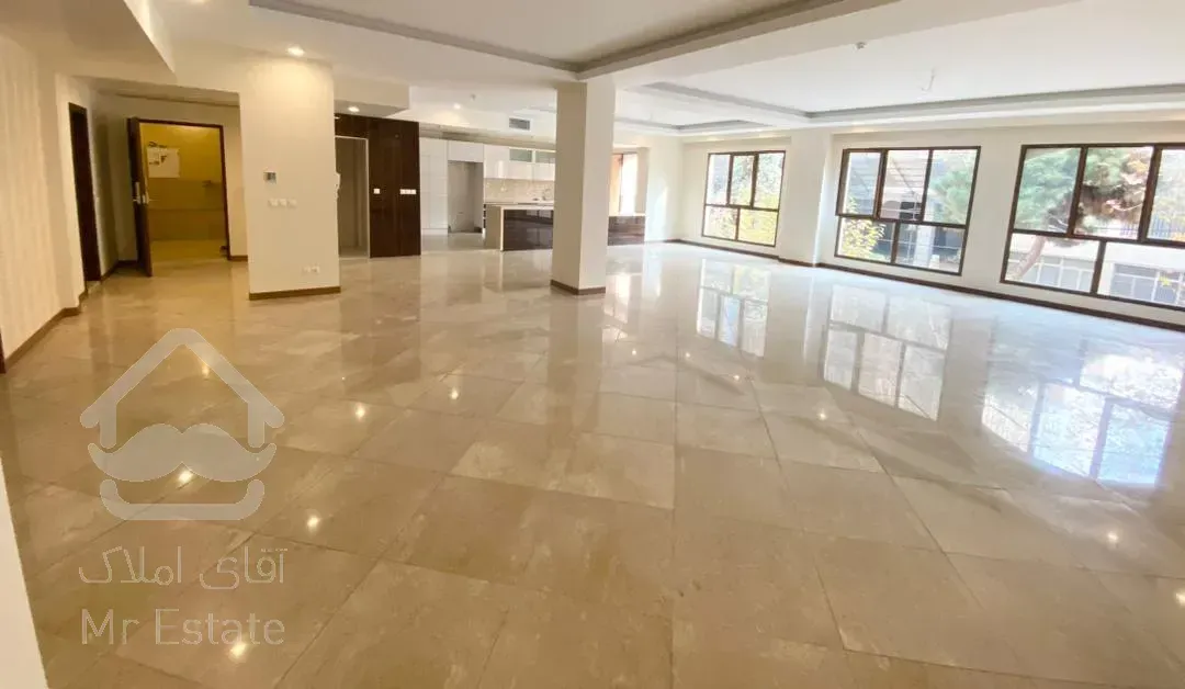 رهن آپارتمان ۲۴۰ متری در زعفرانیه