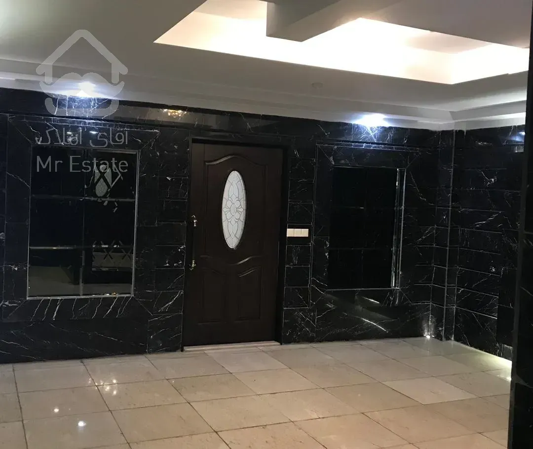 رهن آپارتمان ۲۴۰ متری در زعفرانیه