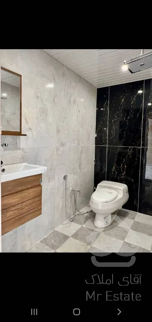 ساختمان ویلایی دوطبقه مجزا هر طبقه ۱۳۰متر