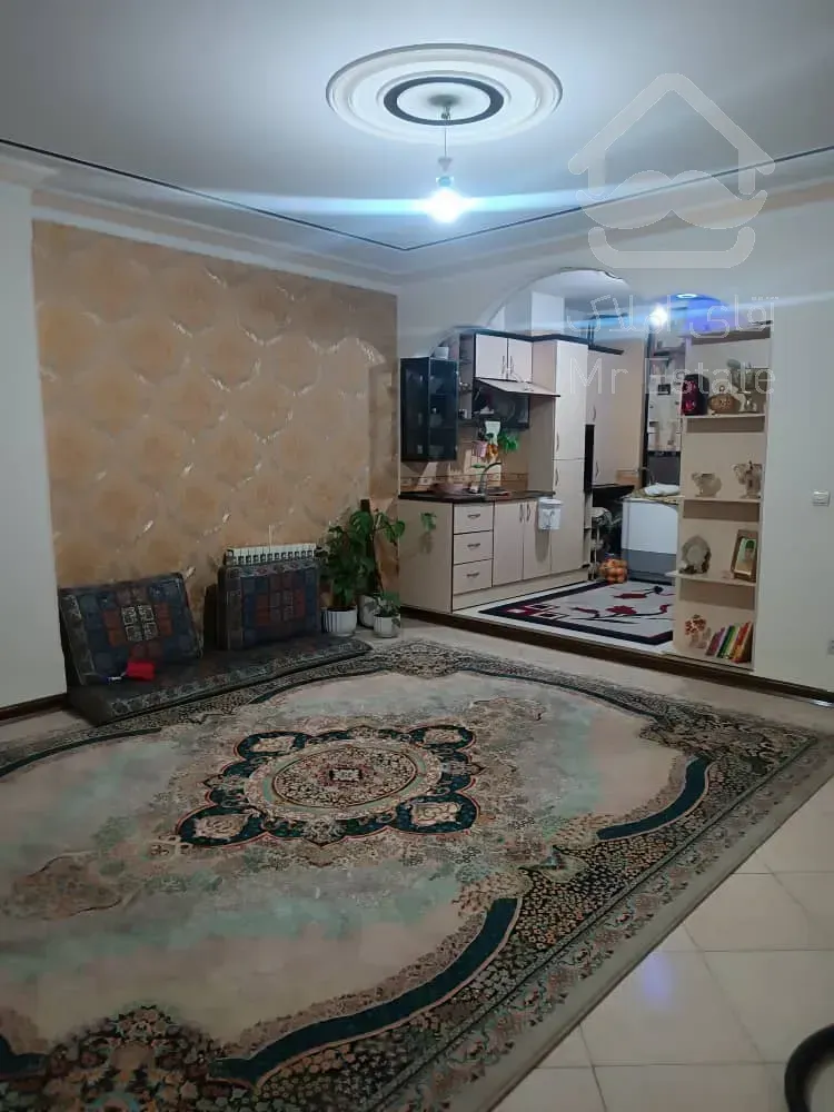 65متر دوخواب مستر املاک الهیه