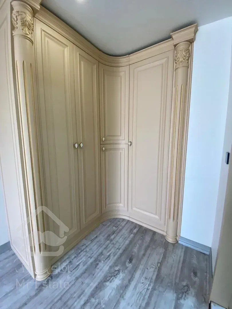 واحد۸۰ متری سردار جنگل