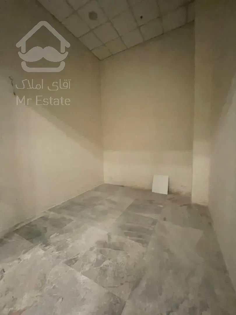 مغازه ۲۰ متری رونیکا مال