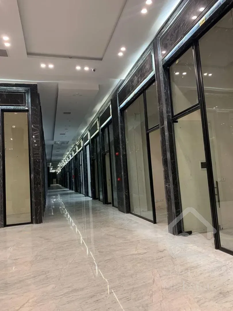 ۷۰ متری پاساژ رونیکا مال