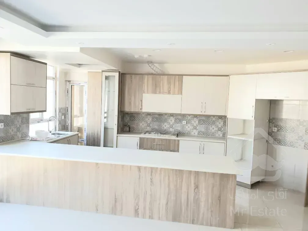 رهن و اجاره آپارتمان ۱۷۰ متری تکواحد شمال آپادانا