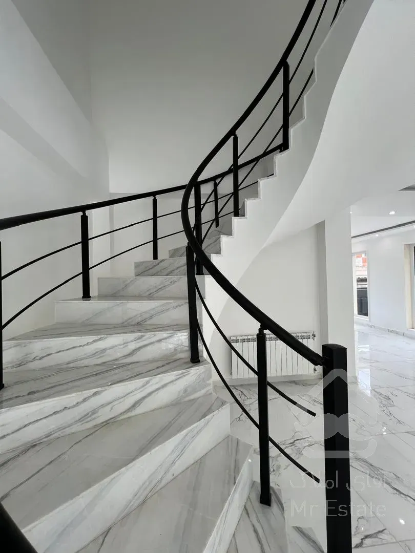 فروش ویلایی ۲۰۴ متری نوساز در بندرانزلی