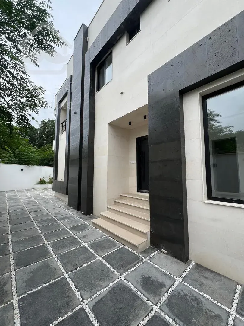 فروش ویلایی ۲۰۴ متری نوساز در بندرانزلی