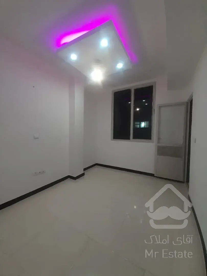 واحد ۴۷ متری پارکینگ سندی انباری فول بازسازی خوش نقشه قرق نور