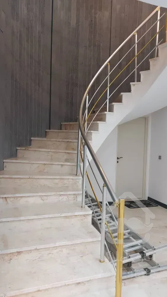 اجاره ویلا استخردار ۴۵۰ متری متل قو