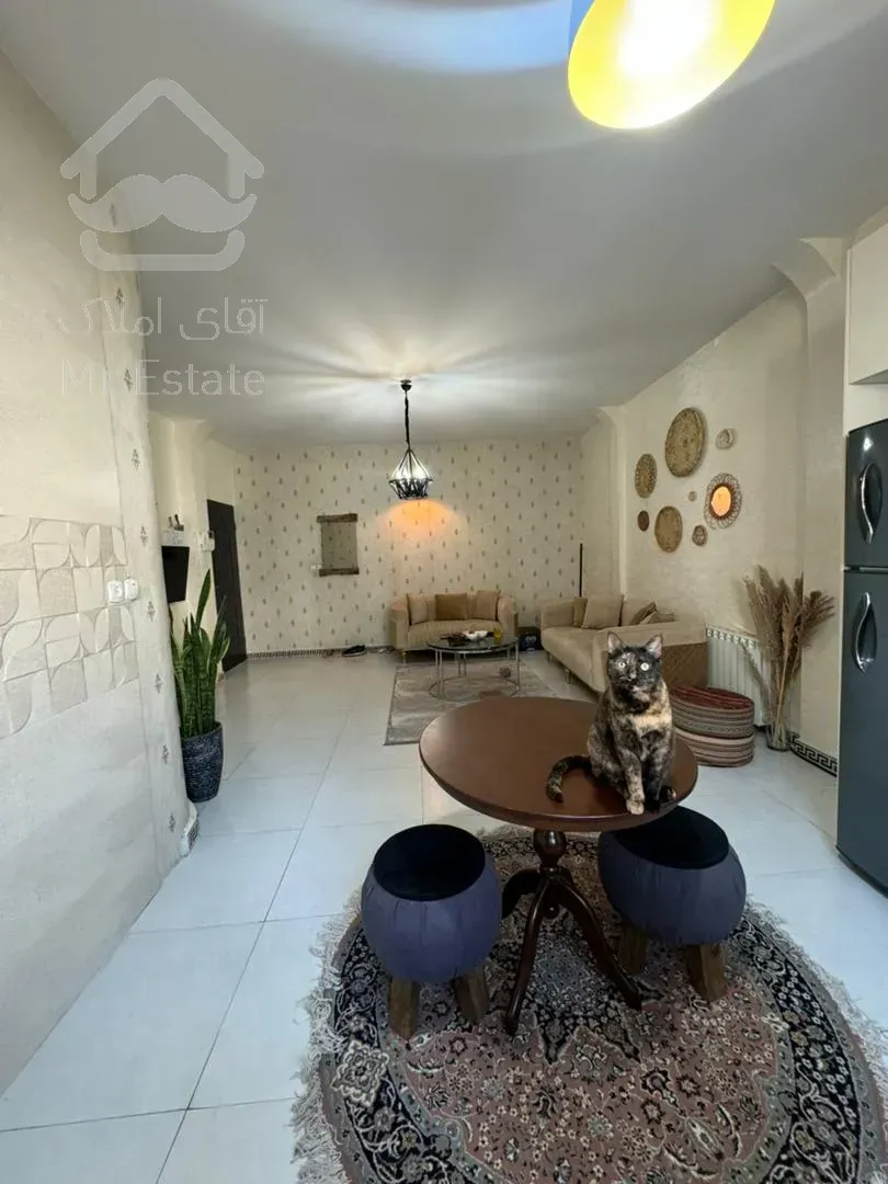 فروش واحد ۷۰ متری طبقه دوم فاز ۴