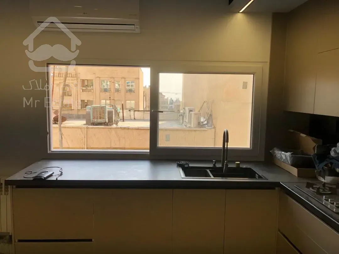 خانه نقلی بسیار شیک کاملا بازسازی شده