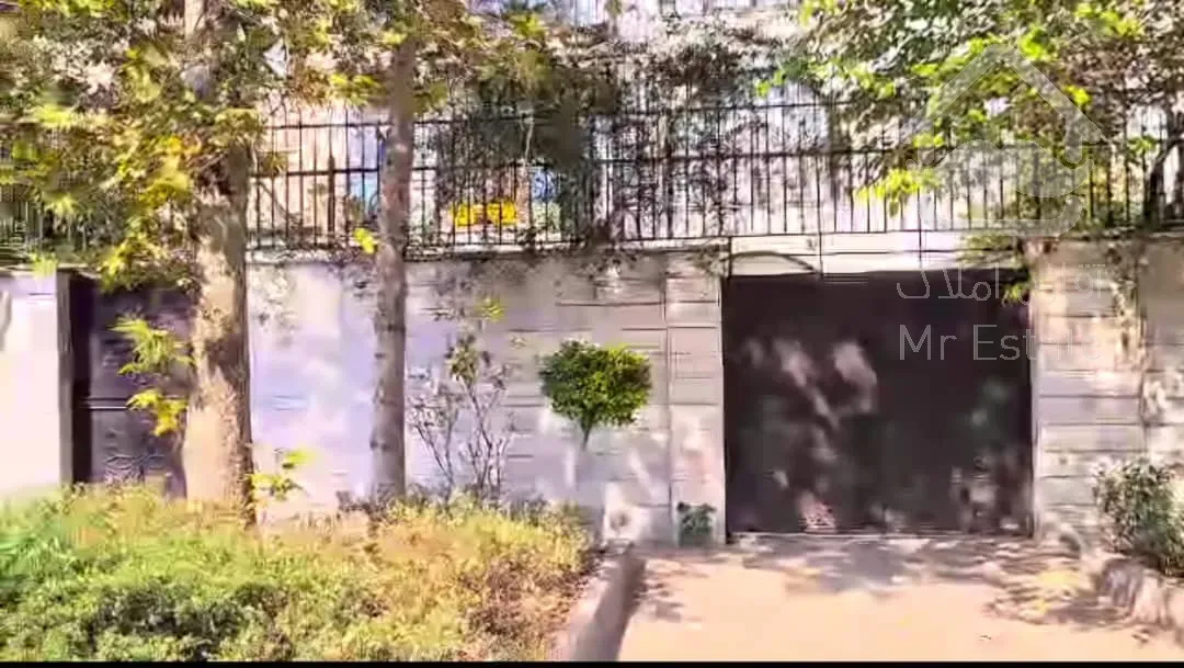 فروش کلنگی ویلایی ۳۷۵متری خاص زعفرانیه