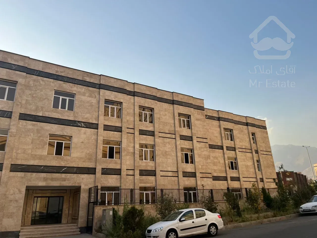 ۴۲۰۰متر مستغلات،بیمارستانی و درمانی منطقه ۳