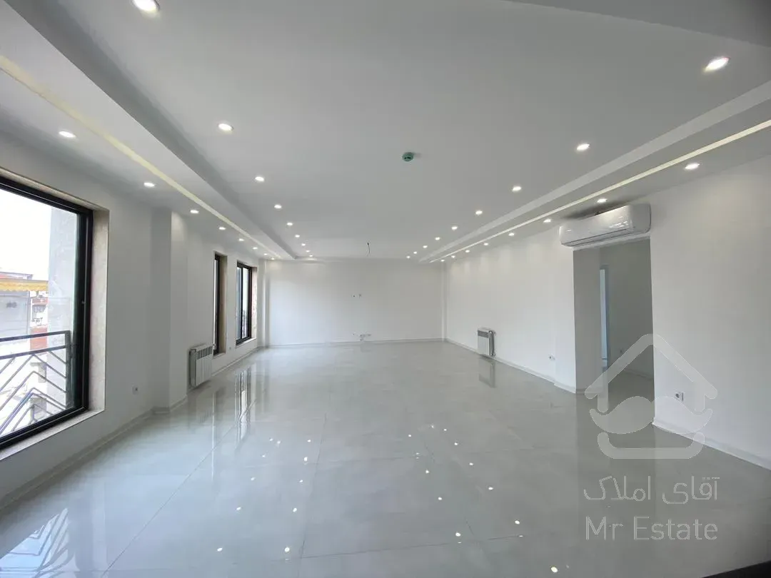 فروش ویلایی ۲۴۱ متری بازسازی شده