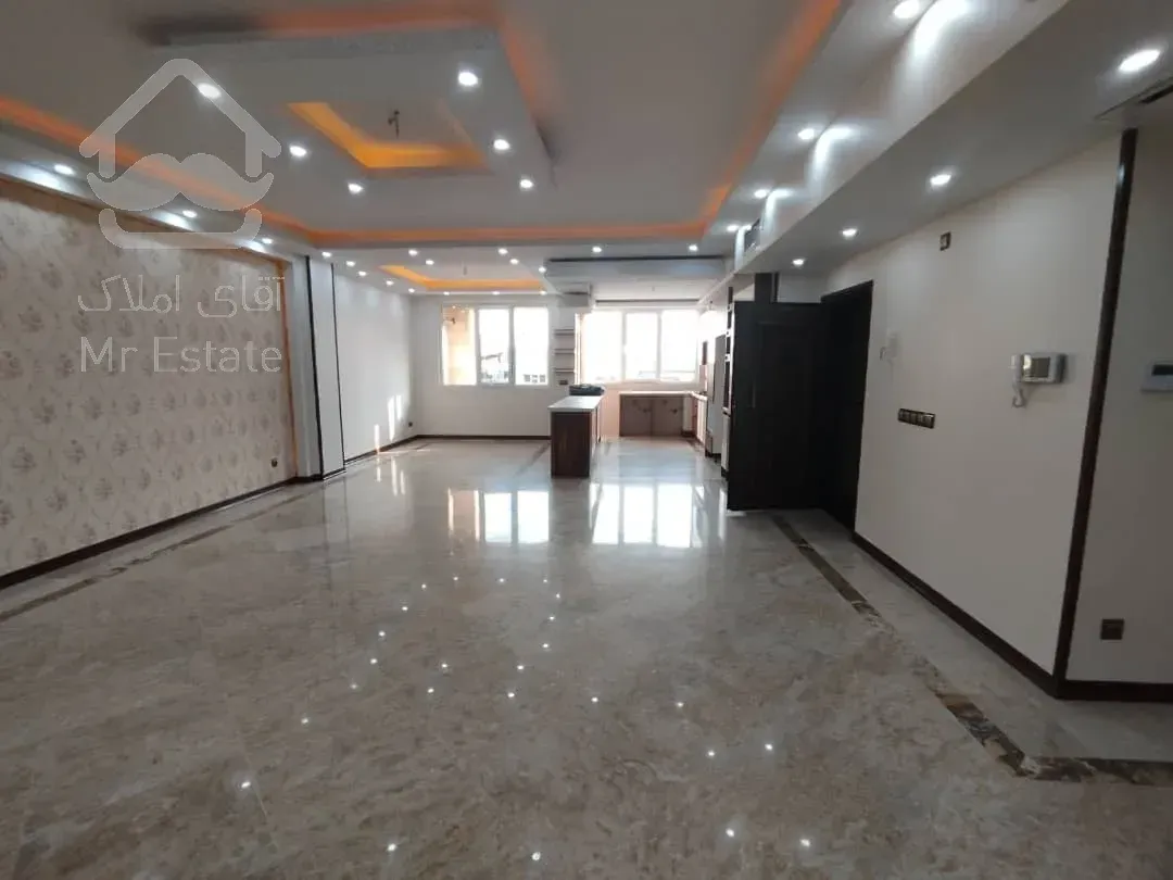 اجاره موقعیت اداری      140 متر         مطهری