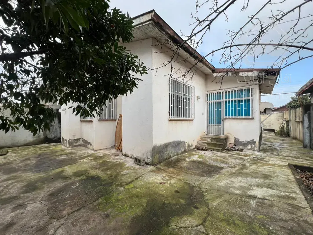 فروش ویلای ۳۰۰ متری در بلوار معلم