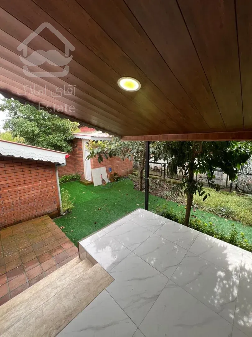 فروش ویلای ۳۵۰ متری بازسازی شده در بلوار اطباء