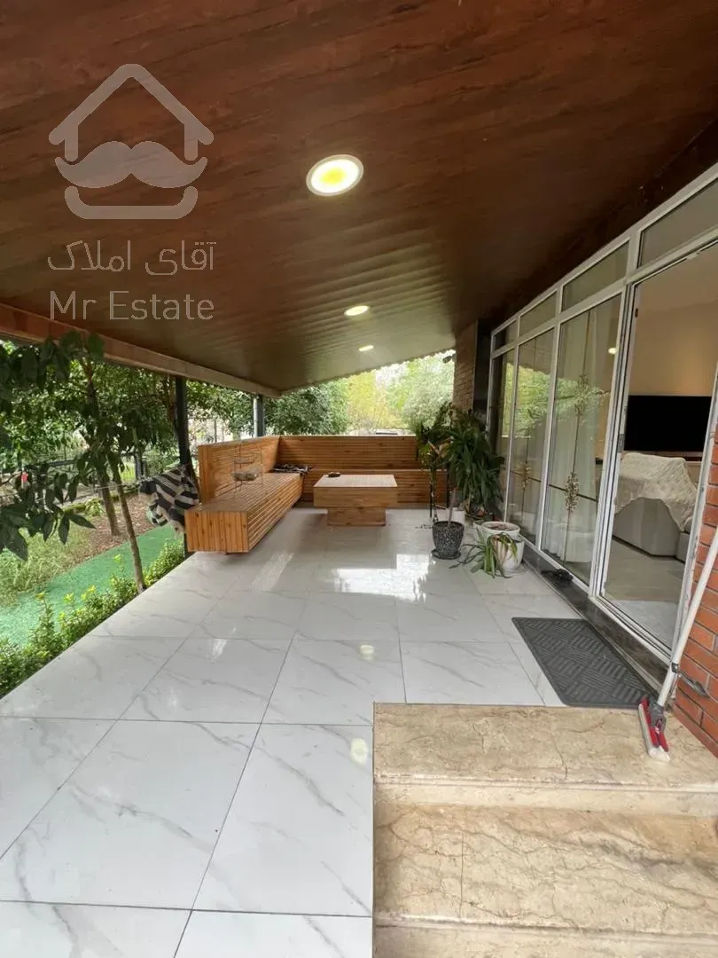 فروش ویلای ۳۵۰ متری بازسازی شده در بلوار اطباء