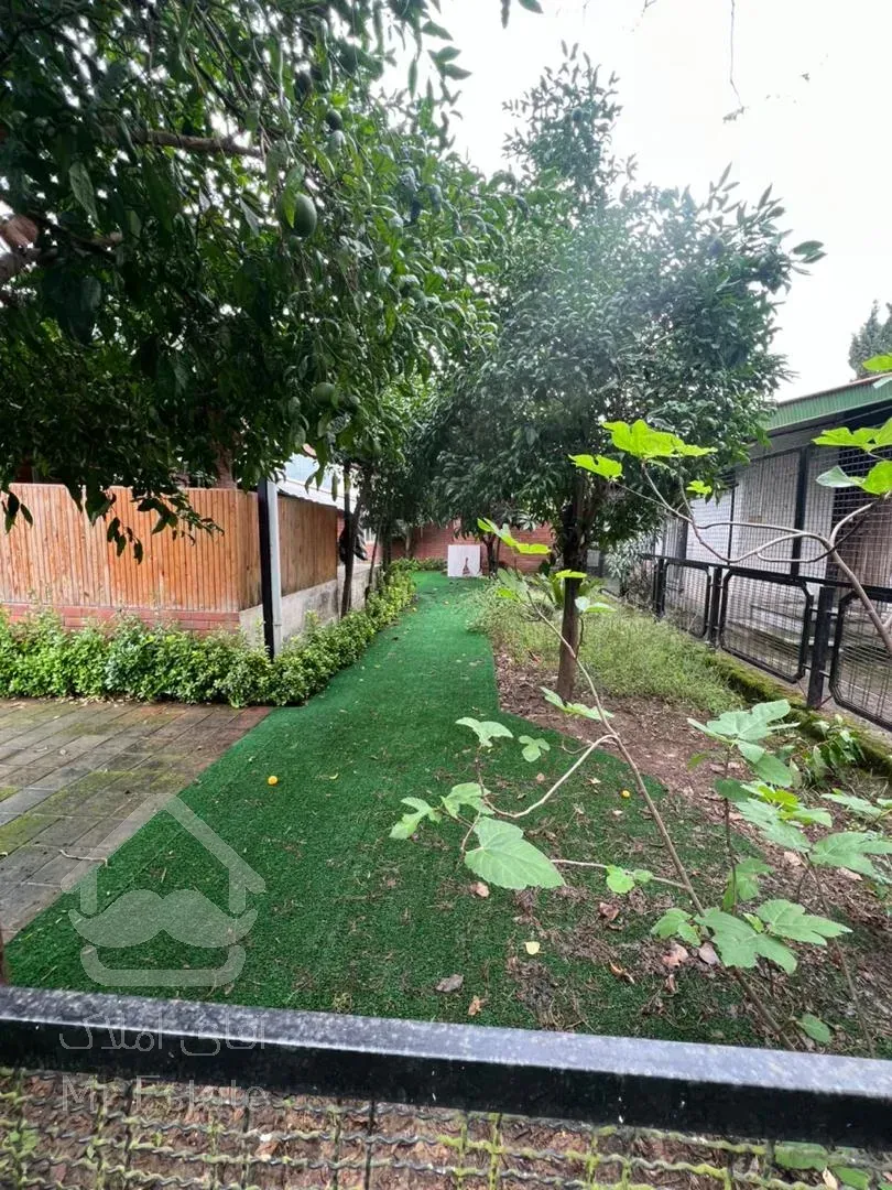 فروش ویلای ۳۵۰ متری بازسازی شده در بلوار اطباء