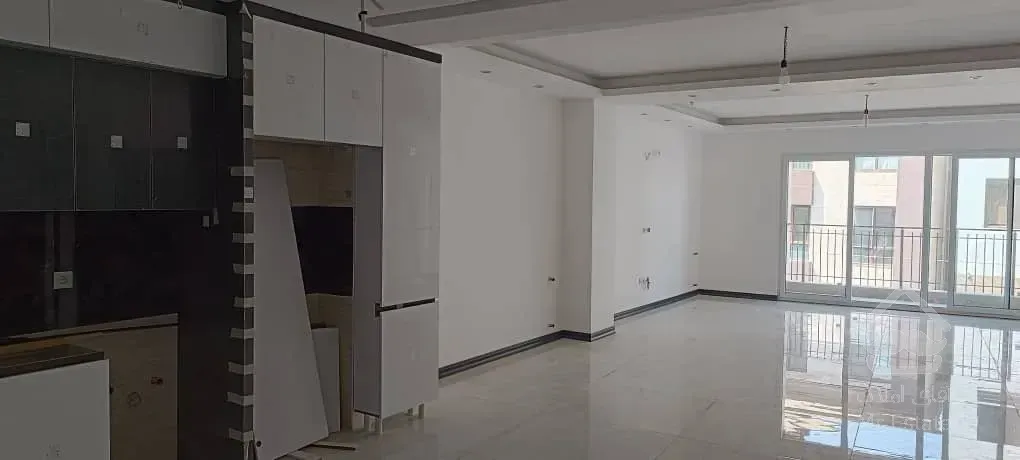 واحد نوساز و لوکس