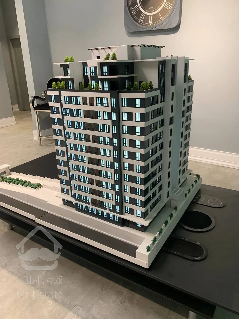 پیش فروش واحد ۸۵متری رونیکا تهرانسر لاکچری درقطب گردشگری چیتگر