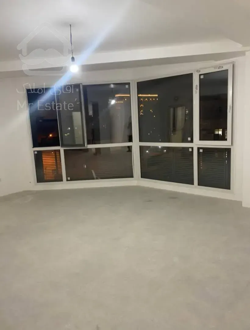 فروش آپارتمان 148 متری 3 خواب شهرک ولیعصر