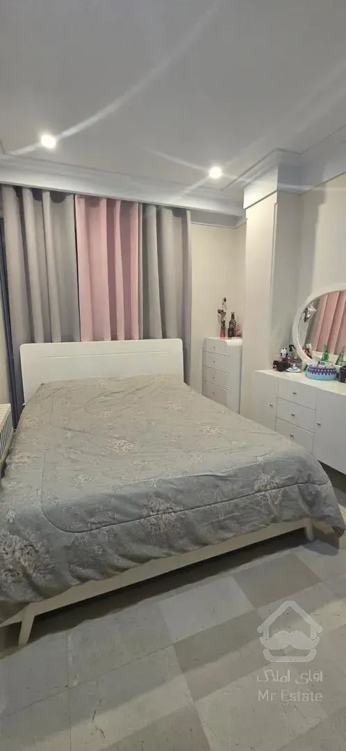 فروش آپارتمان ۹۰ متر کم سن در بلوار فردوس