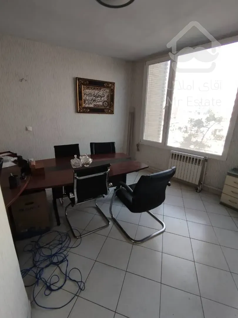 110 متر اجاره سند اداری بر اصلی بهشتی